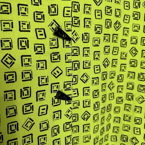 Ali Miles Tunic Top Size S Green Black Geometric Button Front Art to wear - Picture 7 of 12